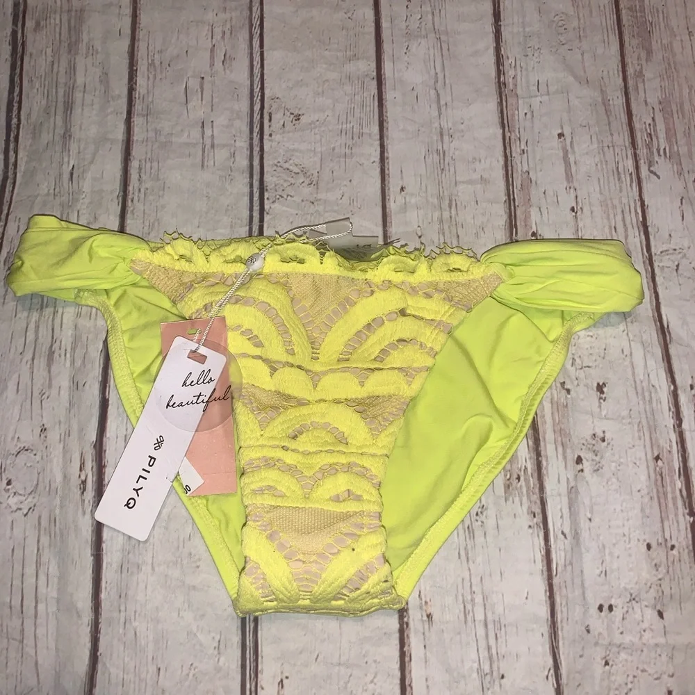 Pilyq bright yellow